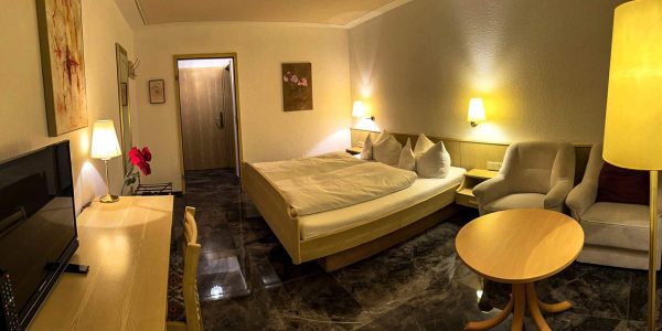Doppelzimmer-Comfort-Schwarzwald-Wellnesshotel-Hohenrodt-4