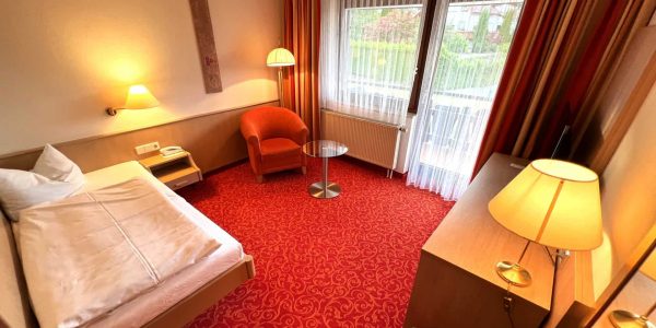 Einzelzimmer-Comfort-Schwarzwald-Wellnesshotel-Hohenrodt-1