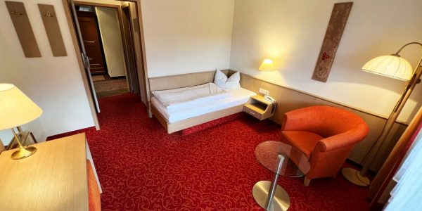 Einzelzimmer-Comfort-Schwarzwald-Wellnesshotel-Hohenrodt-2