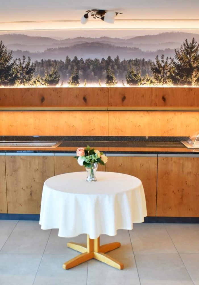 Restaurant-Schwarzwald-Buffet-Wellnesshotel-Hohenrodt-2