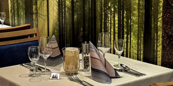 Restaurant-Schwarzwald-Fototapete-Wellnesshotel-Hohenrodt-8