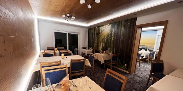 Restaurant-Schwarzwald-Wellnesshotel-Hohenrodt-16