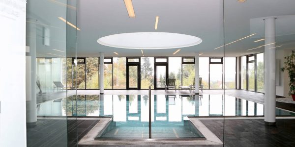 Schwimmbad-Hallenbad-Schwarzwald-Wellnesshotel-Hohenrodt-13