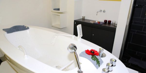 Spa-Wellness-Anwednungen-Schwarzwald-Wellnesshotel-Hohenrodt-4
