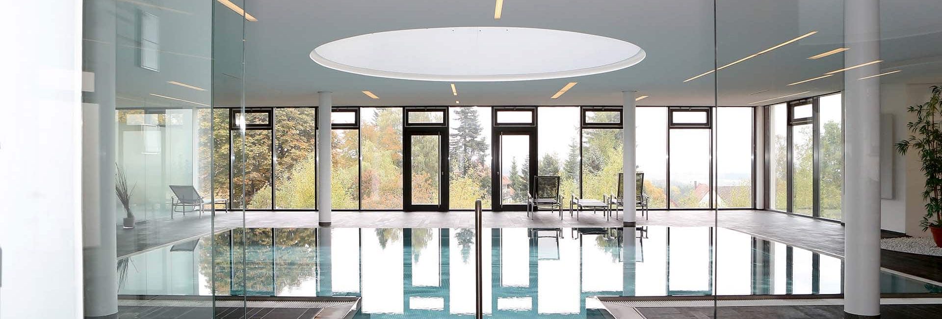 Wellnesshotel Hohenrodt Schwimmbad 3